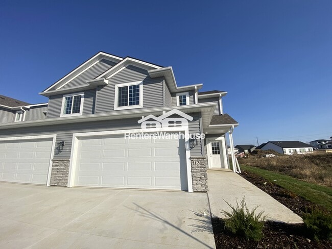 Building Photo - 7000 Lake Ridge Ave