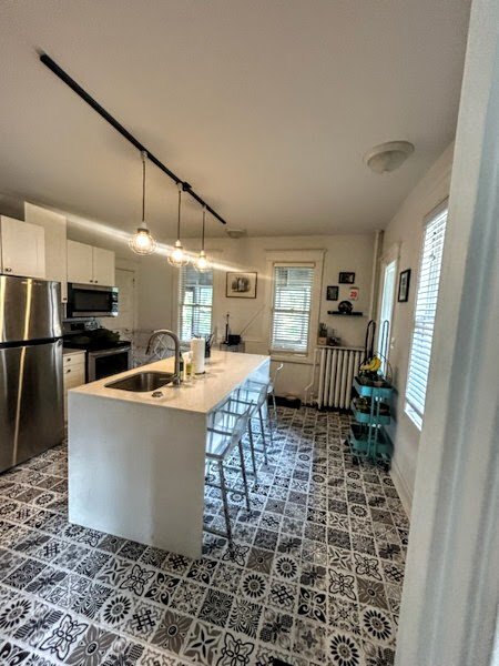 Photo - 1 Bedroom + Den  - St. Paul Duplex