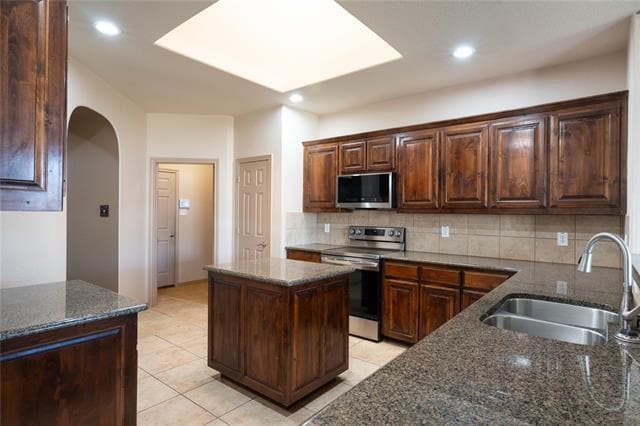 Photo - 3224 Stonecrop Trail