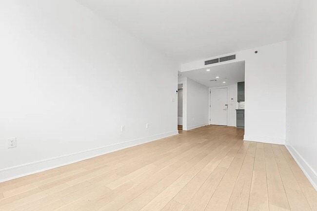 Photo - 531 W 159th St Unit 6CD