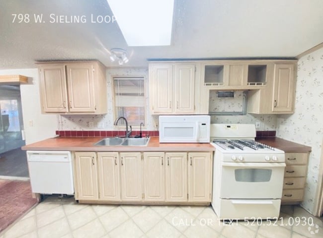 Building Photo - 798 W Sieling Loop Rental