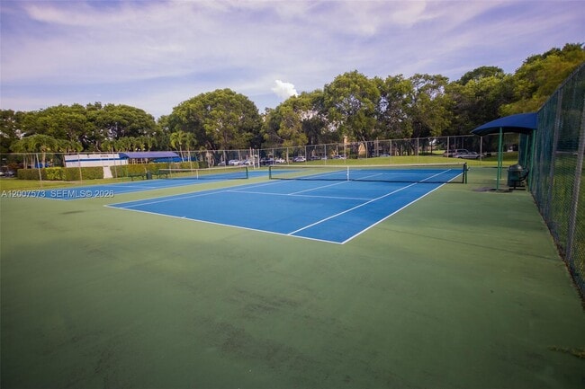 Photo - 16100 Golf Club Rd Unit 202