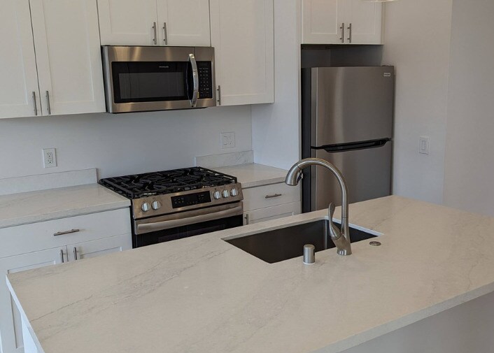 Photo - 293 Connecticut St