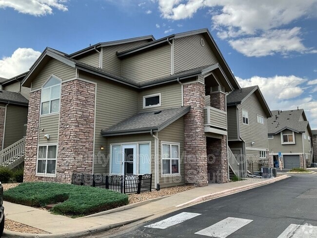 Building Photo - 3235 S Walden Ct Unit L Rental