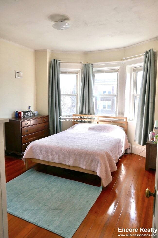 Photo - 163 Summer St Unit 31