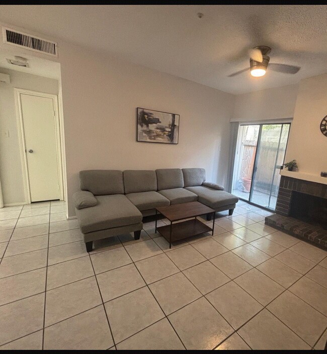 Photo - 7900 N Stadium Dr Unit 109