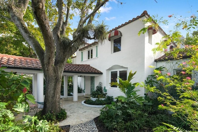 Building Photo - 3026 Flamingo Dr Rental