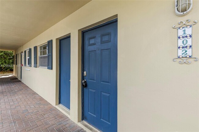 Photo - 1400 NE 57th Ct Unit 102