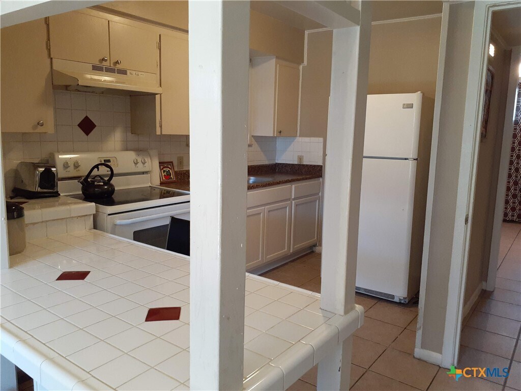 Photo - 308 N 14th St