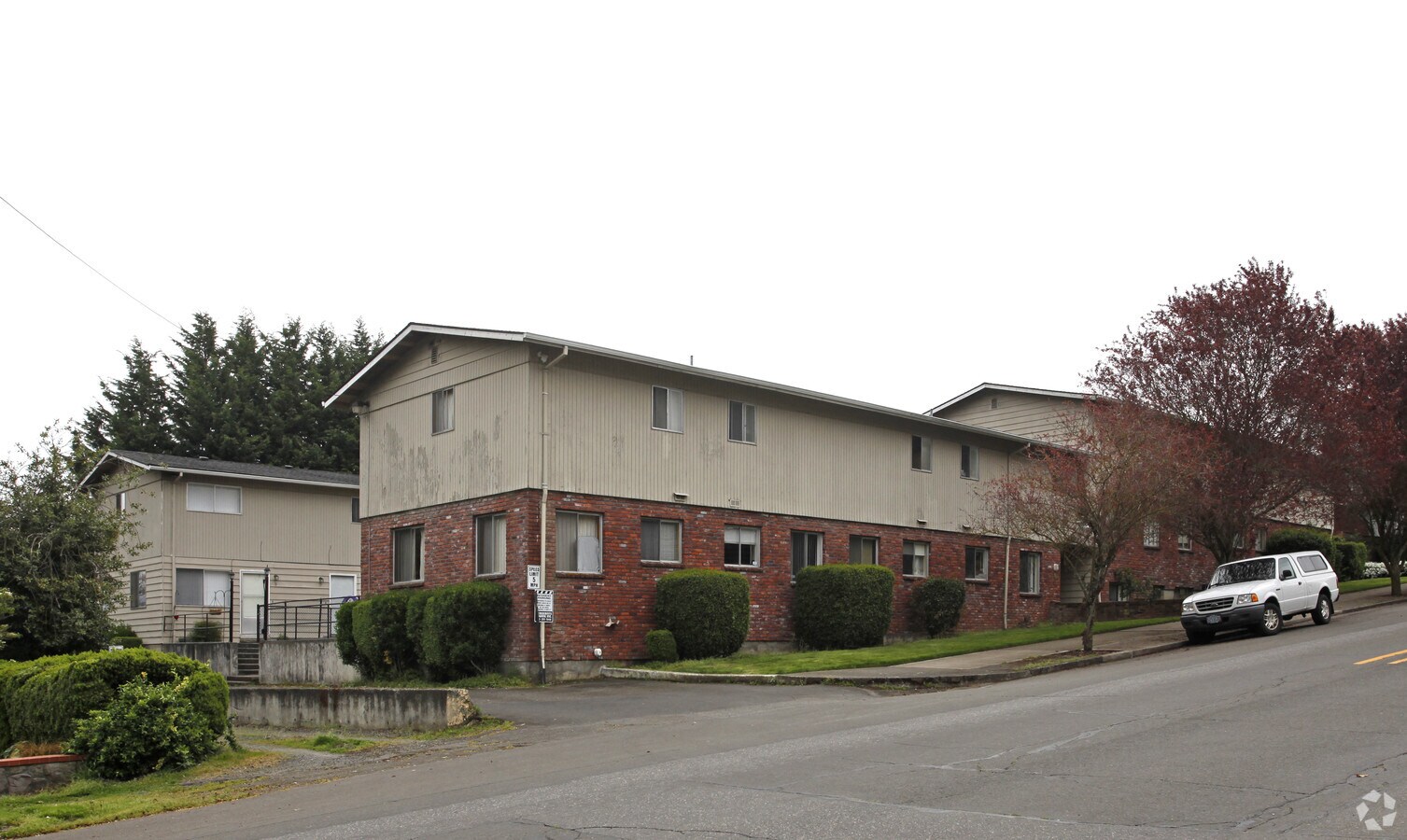 Oregon City Plaza - Oregon City Plaza Apartments