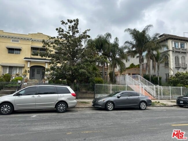 Photo - 836 S Catalina St Unit 1/2