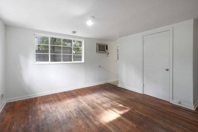 Building Photo - 3400 Lafayette Ave Rental