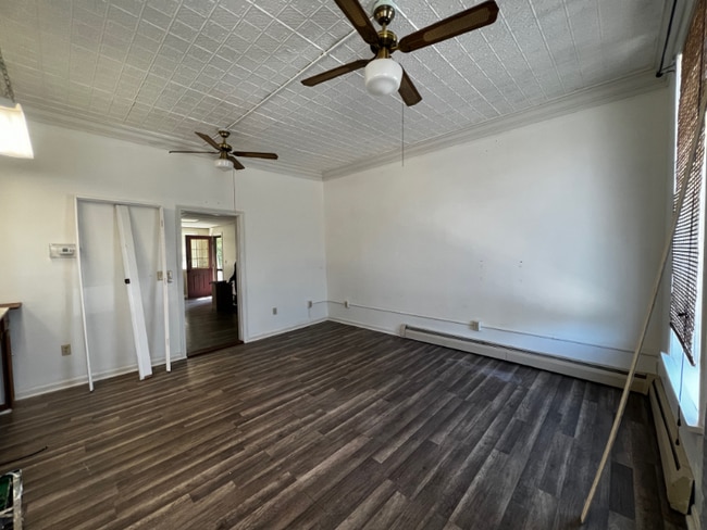Building Photo - 306 Marble St Rental
