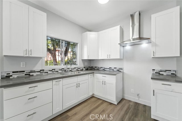 Photo - 873 W 41st Dr