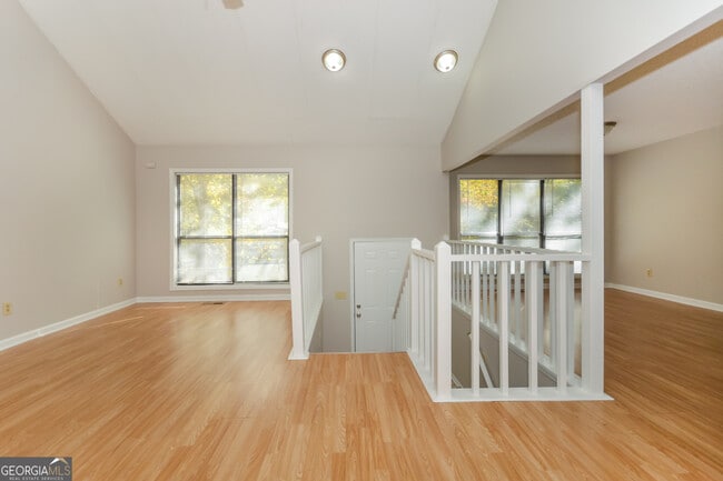 Photo - 3822 Nowlin Rd