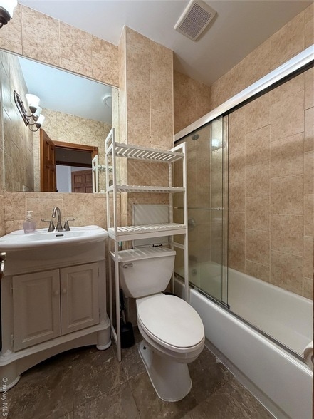 Photo - 43 Troutman St Unidad 1