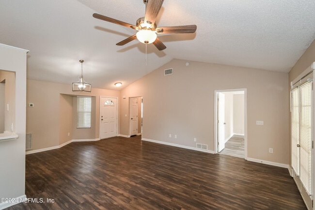 Photo - 11516 Birch Forest Cir E