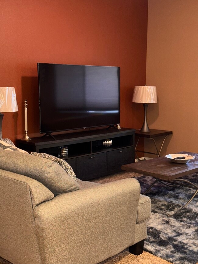 Photo - 4936 Semifonte Dr