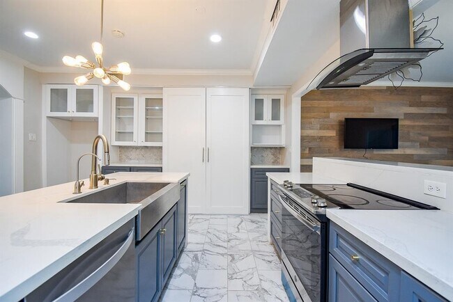 Photo - 201 Vanderpool Ln Condo Unit 27