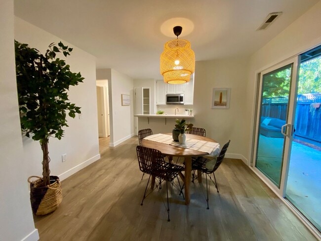 Photo - New Remodel 3/2 condo walk to UCSC.