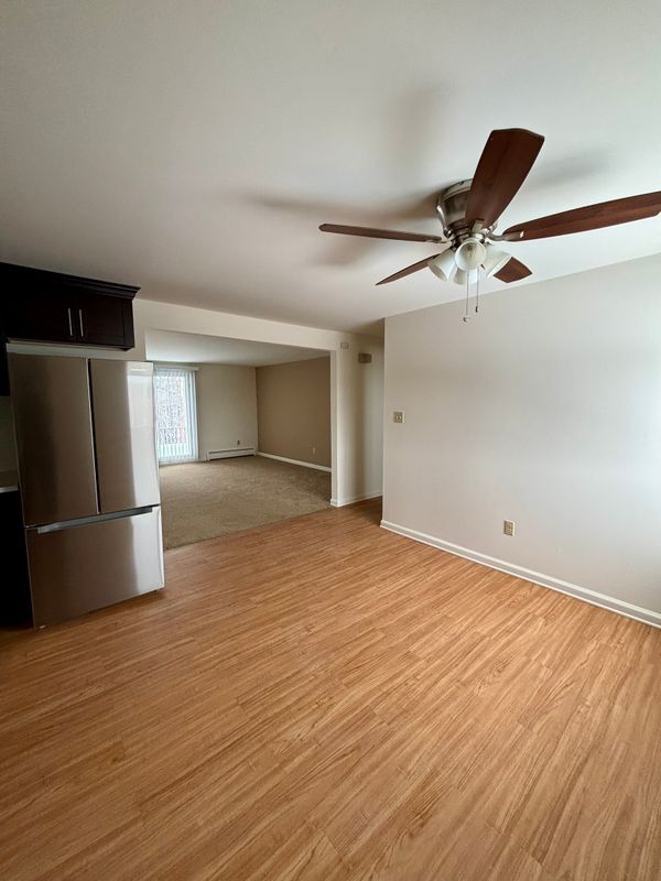 Photo - 18 Losson Garden Dr