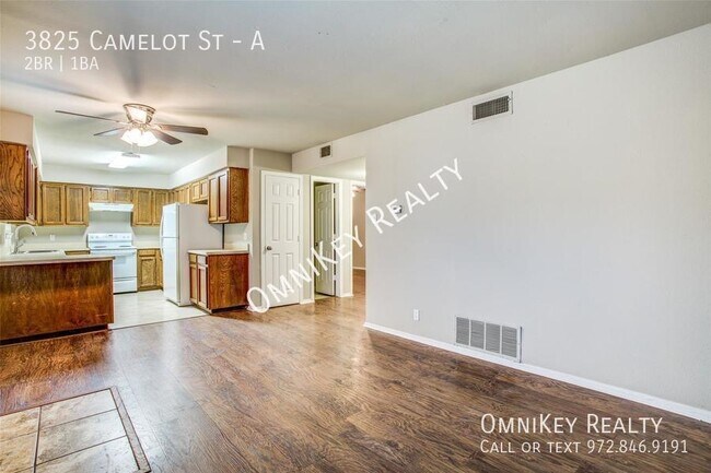 Photo - 3825 Camelot St Unidad A
