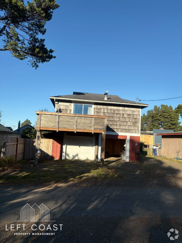 Building Photo - 6705 Gleneden Beach Loop Rental