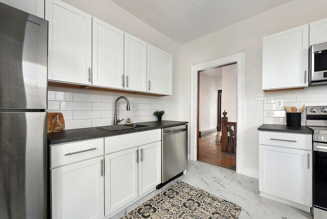 Photo - 1234 Ridge Ave Unidad 2