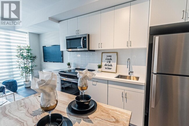 Photo - 2799 Kingston Rd Unit 615