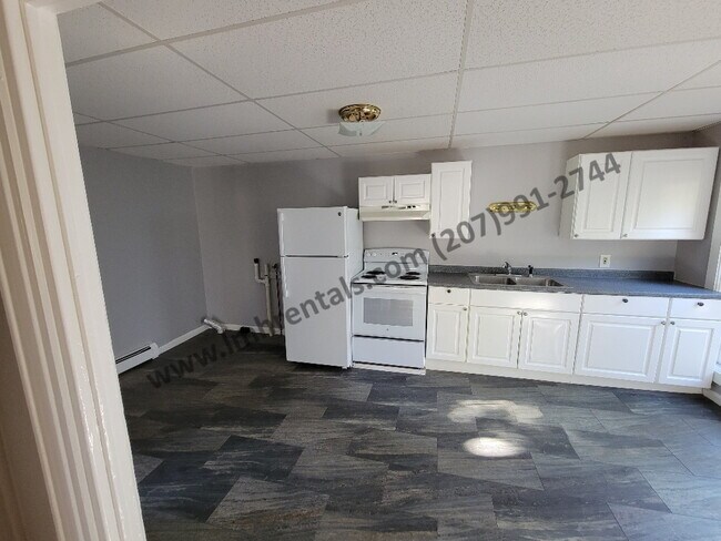 Photo - 97 Grove St Unit 1