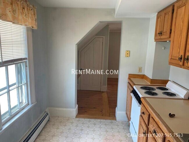 67 Pine St Unit #1