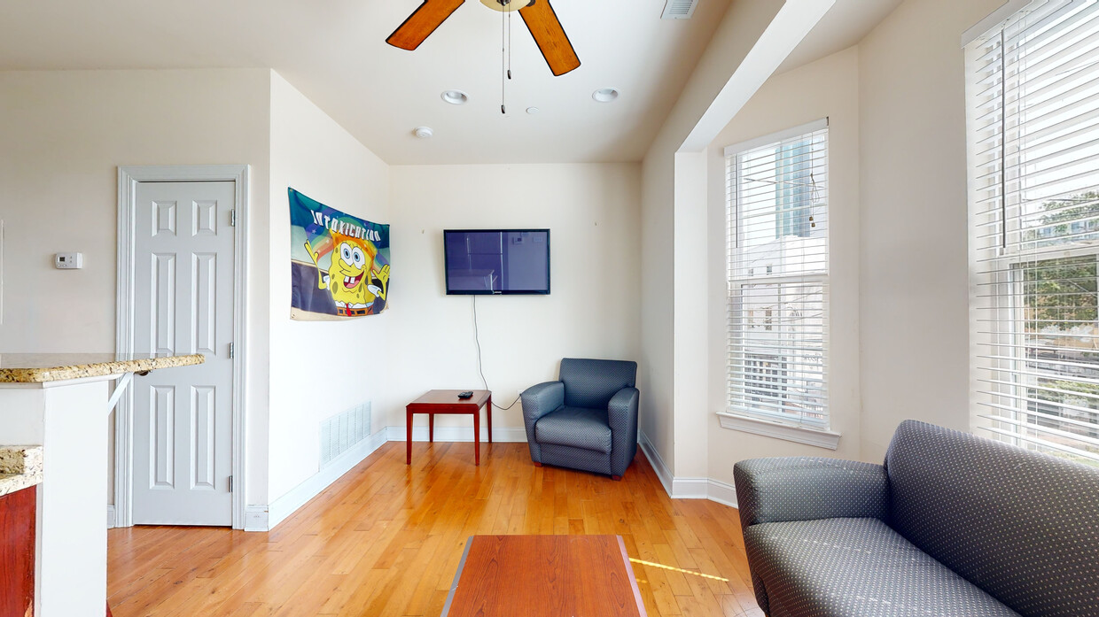 Photo - Temple Nest Apartments