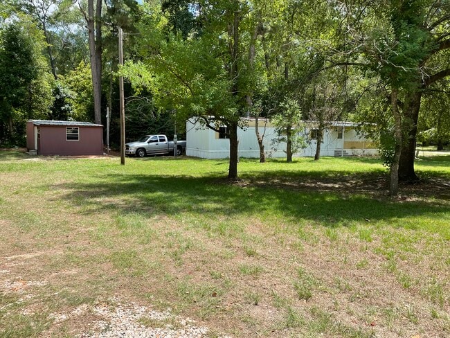 Building Photo - 117 Monday Dr