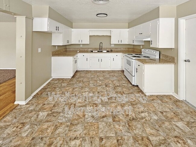 Photo - 6552 Valley Ave