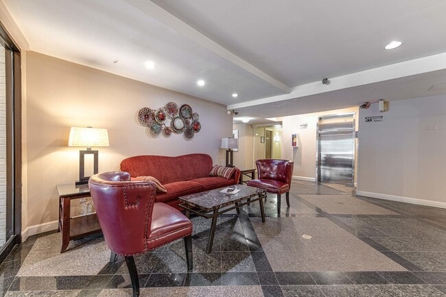 Photo - 675 Grove Terrace Unit 311