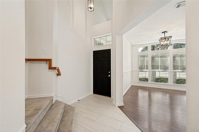 Photo - 7086 Richmond Dr