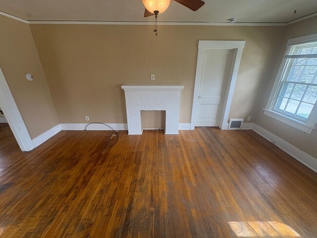 Photo - 1 Bedroom, 1 Bathroom Home Near the Historic District