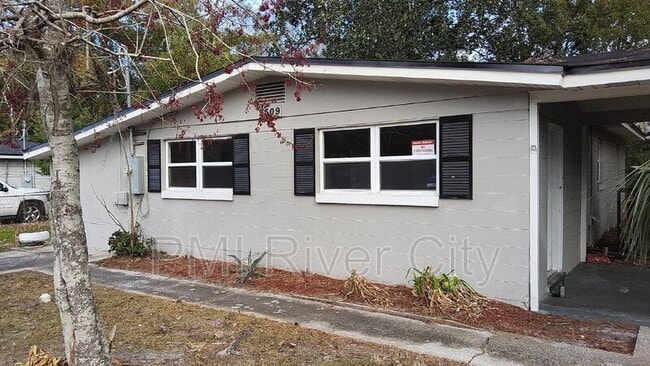 Photo - 2309 Lane Ave S