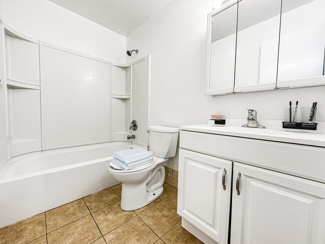 Bathroom - Spring Garden Apartments