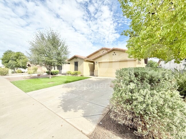 Photo - 1032 E Daniella Dr