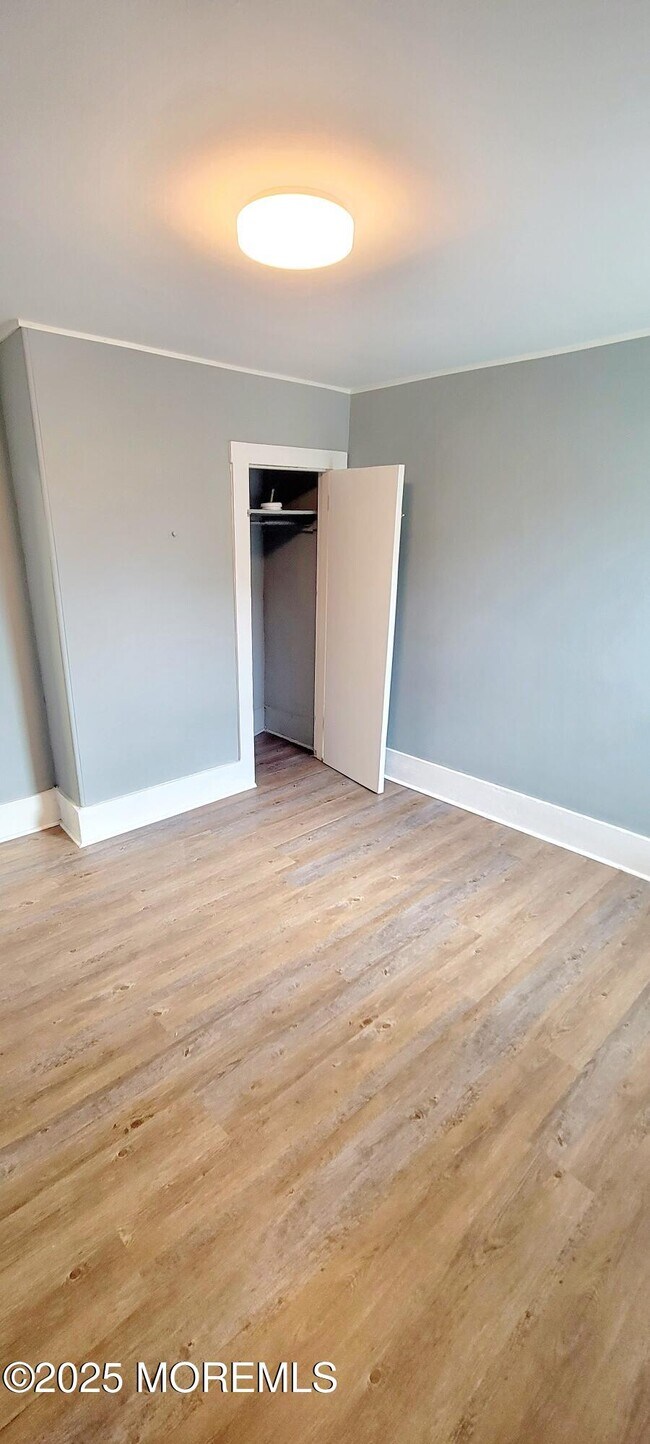 Photo - 2402 Auburn Terrace Apartamento Unidad B