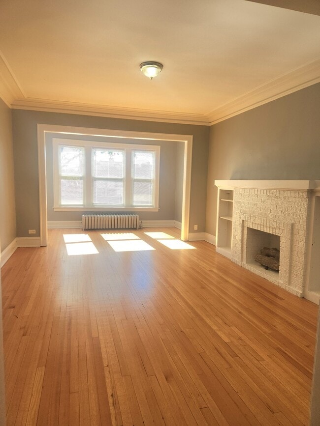 Photo - 3042 W Leland Ave Unit 3