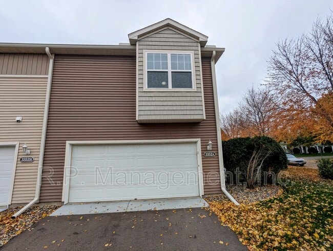 Photo - 3352 Hazel Trail