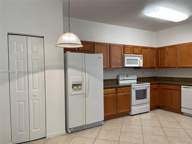 Photo - 4304 SW 131st Ln Unidad 13102