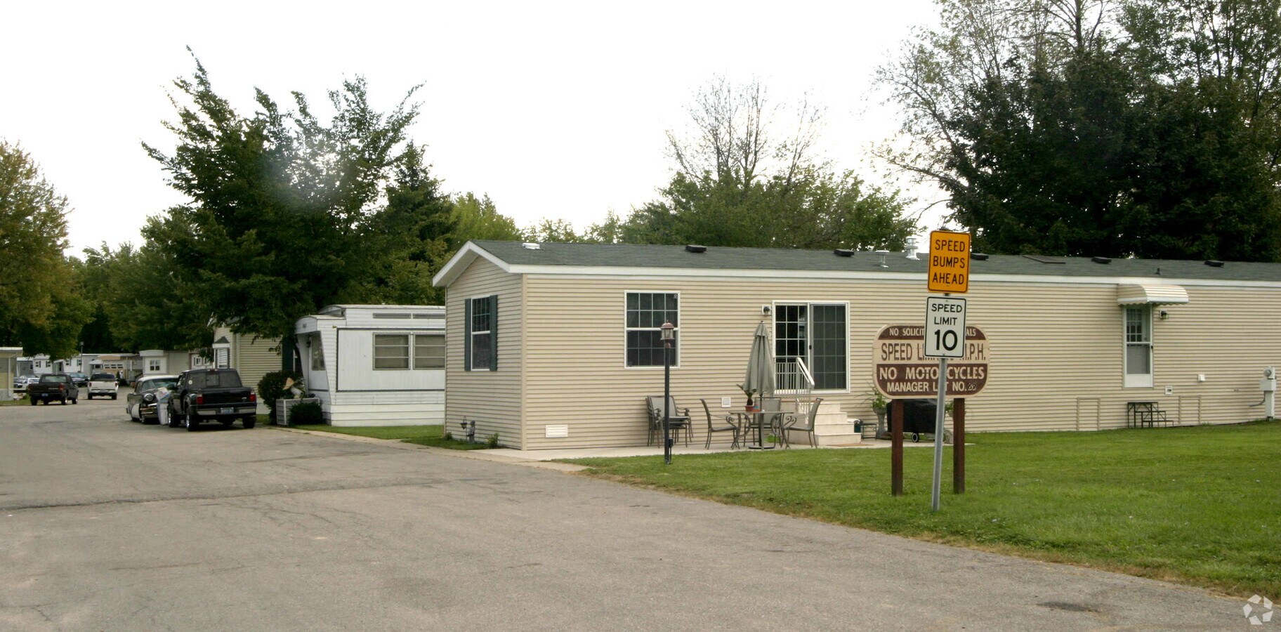 Photo - 25821 Telegraph Rd