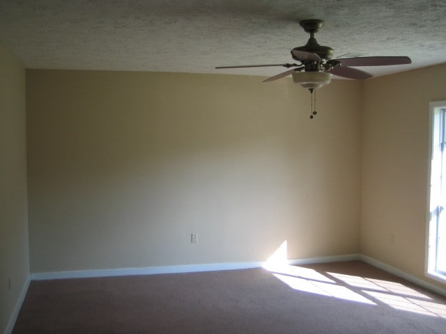 Photo - 214 Foxboro Dr