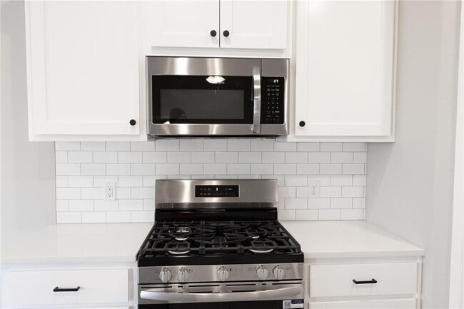 Photo - LUXURY NEW 3 Bedroom 2 Bathroom Home in Piedmont Schools (Neighborhood Park and Basketball court)