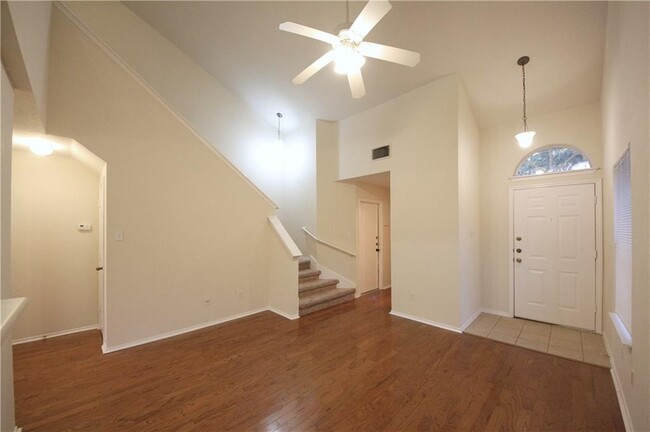 Photo - 3933 Upper Passage Ln