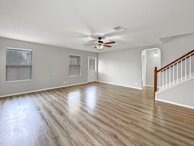 Photo - 1826 Strawhouse Way