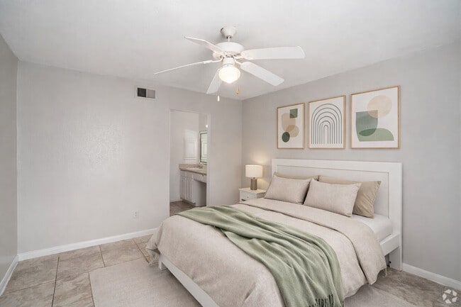 Building Photo - 2929 Dunvale Apartments On Westheimer